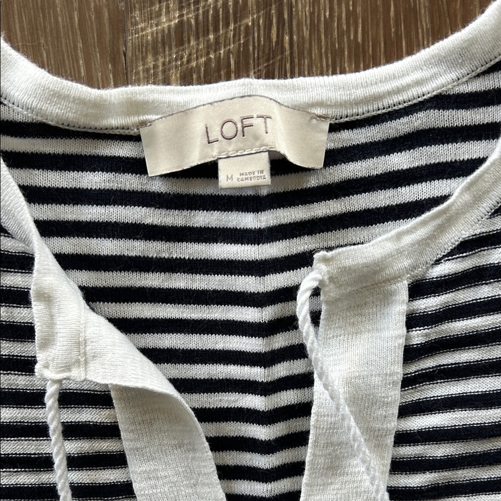 LOFT Black and White Striped Top - Picture 2 of 5